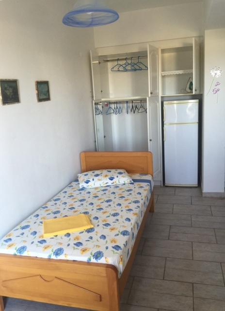 Dimitris Apartments Frý Esterno foto